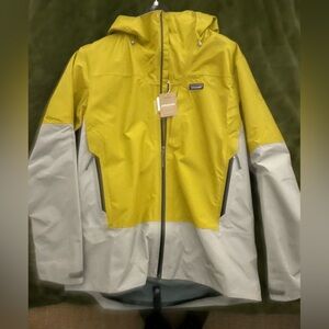 Patagonia Storm Shift Jacket Shrub Green Men’s